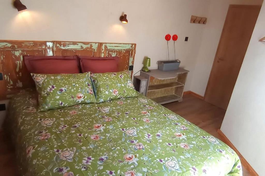 Villa Le Grenier De Jules Et Marguerite à Liézey Extérieur photo